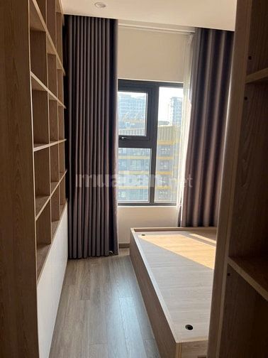 Cho thuê căn hộ chung cư Vinhomes Grand Park, 72m2