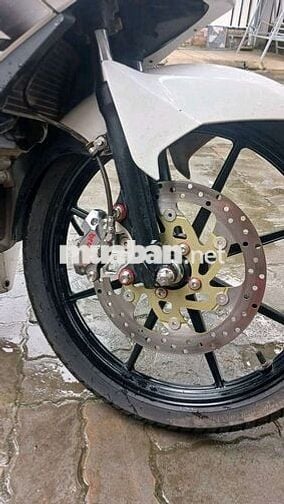 Yamaha Exciter 135 Trắng đen