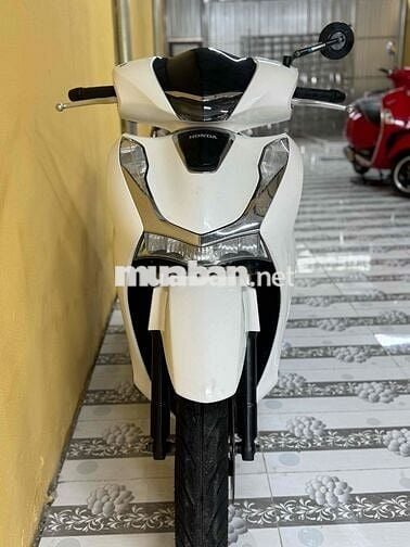 SH 125 đời 2021 trắng đen mới keng 43E1-651.96