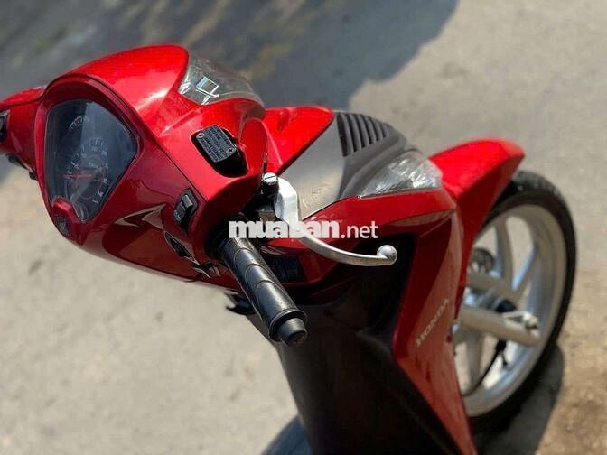 Honda Vision 2017 màu Đỏ