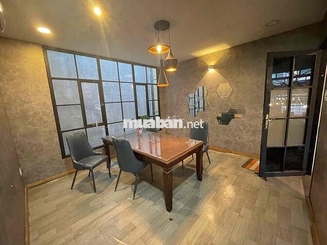 Mặt bằng 450m2 kinh doanh đa ngành nghề