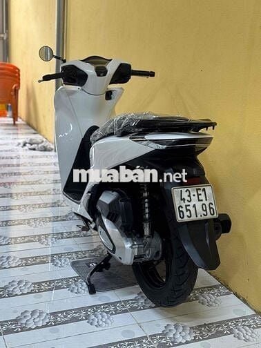 SH 125 đời 2021 trắng đen mới keng 43E1-651.96