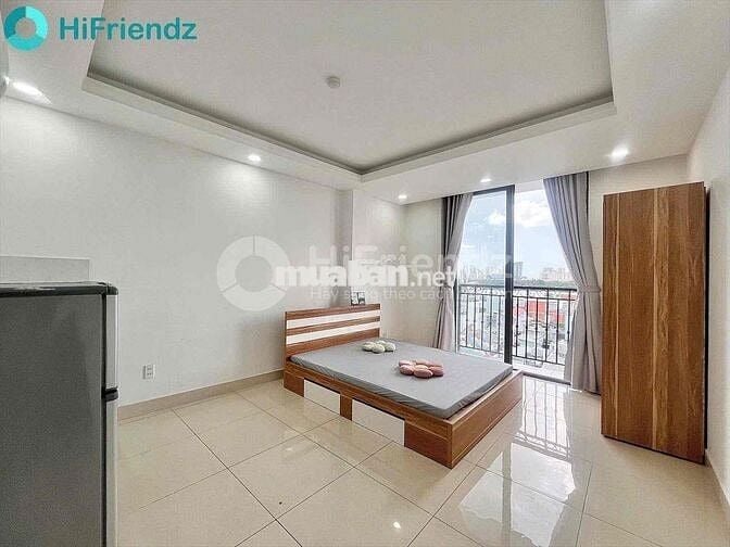 Cho thuê phòng ban công full nội thất view thoáng mát trung tâm Quận 7