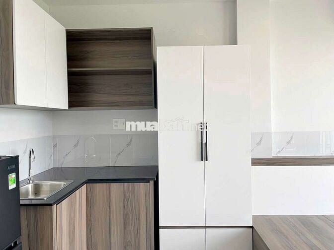 CHO THUÊ PHÒNG BANCON FULL NT Ở VƯỜN LÀI , Q12 GẦN NTS