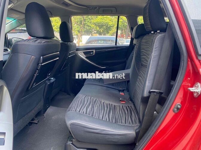 Toyota Innova 2017 2.0 Venturer - 88000 km