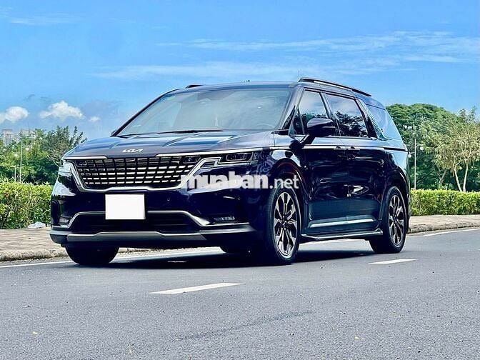Kia Carnival 2.2D Signature 2022 - 1 chủ từ đầu