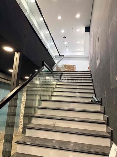 Chính chủ cho thuê MT số 48 LÊ VĂN SỸ, Phú Nhuận