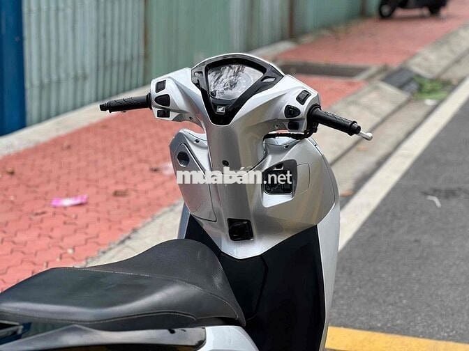 Honda Lead 125 2021 Bạc Porsche