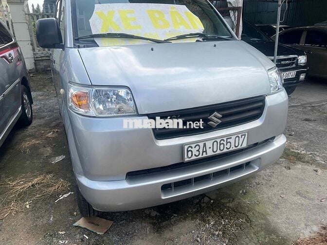 125 triệu susuki APV số sàng 8 chổ