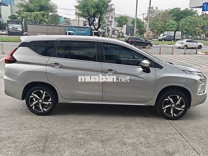 Mitsubishi Xpander Pre 2022 AT - 30000 km