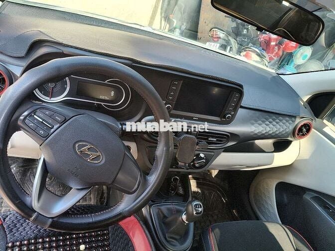 Hyundai Grand i10 Sedan 2021 1.2MT Bạc