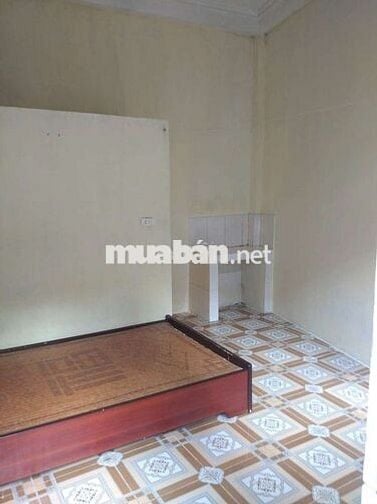 Phòng trọ 15m2 đường Ngô Gia Tự, Việt Hưng, LB, HN ( gần BigC LB)