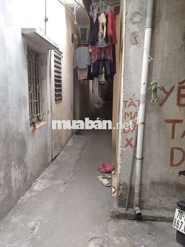 Phòng trọ 15m2 đường Ngô Gia Tự, Việt Hưng, LB, HN ( gần BigC LB)