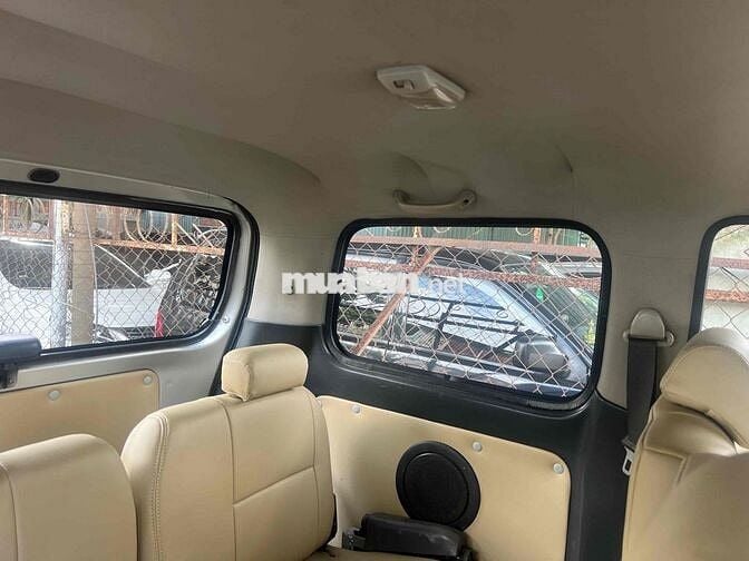 125 triệu susuki APV số sàng 8 chổ