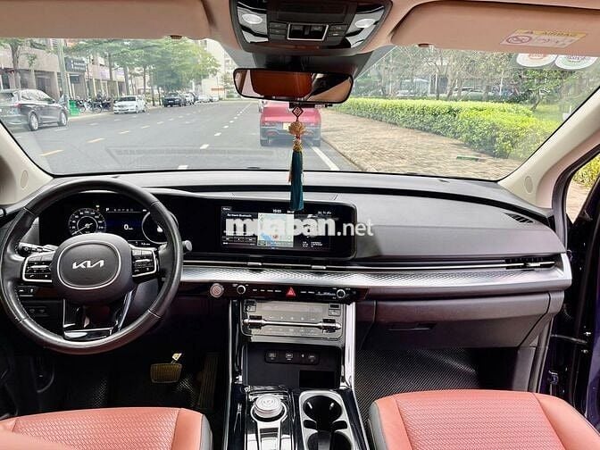 Kia Carnival 2.2D Signature 2022 - 1 chủ từ đầu