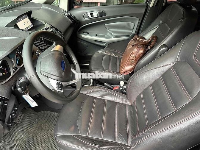 Ford EcoSport 2017 1.5L Titanium - 93000 km