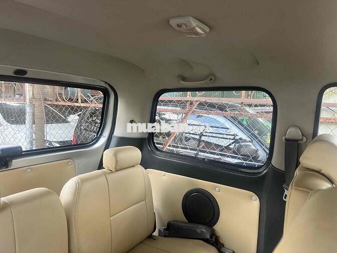 125 triệu susuki APV số sàng 8 chổ