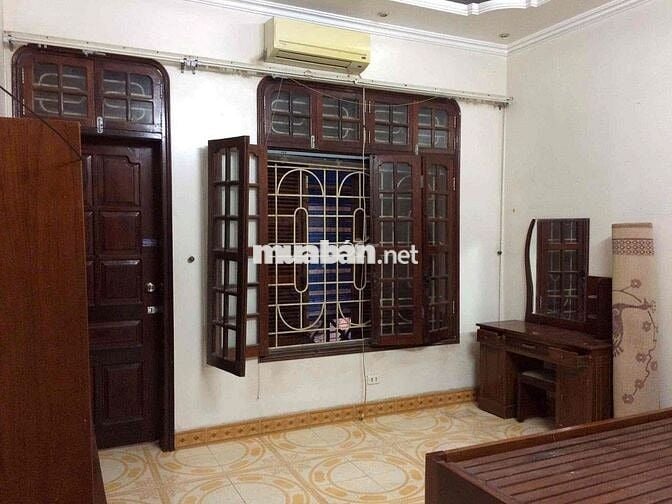 còn 2 phòng cho thuê ngõ 69b Hoàng Văn Thái gần ngã tư sở