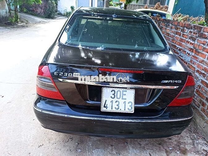 Bán Ford với Mẹc