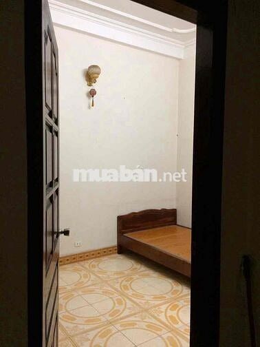 còn 2 phòng cho thuê ngõ 69b Hoàng Văn Thái gần ngã tư sở