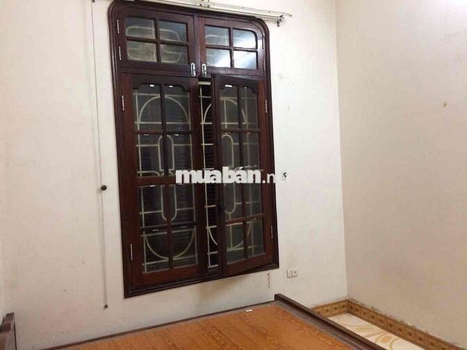 còn 2 phòng cho thuê ngõ 69b Hoàng Văn Thái gần ngã tư sở