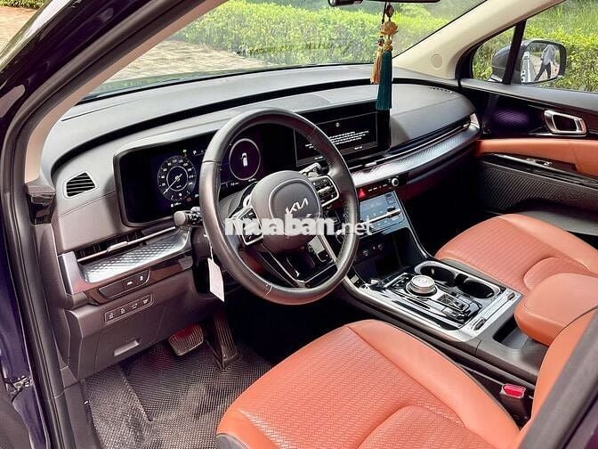 Kia Carnival 2.2D Signature 2022 - 1 chủ từ đầu