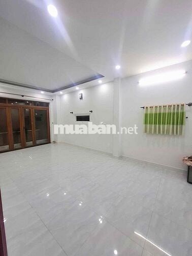 Cho Thuê Nhà Lầu Gần Công Sau Pouchen