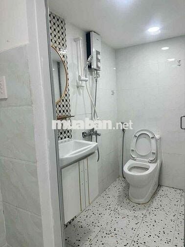 🔥Cho Thuê MB 1TRỆT + GÁC LỬNG, HẺM XE HƠI - Ngay AEON TÂN PHÚ.