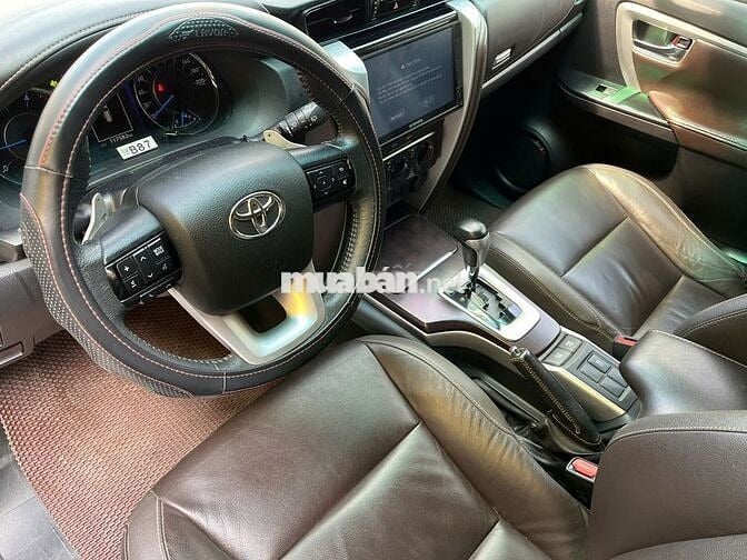 TOYOTA FORTUNER 2.4G 4X2 AT 2019 XE GIA ĐÌNH ĐI ÍT
