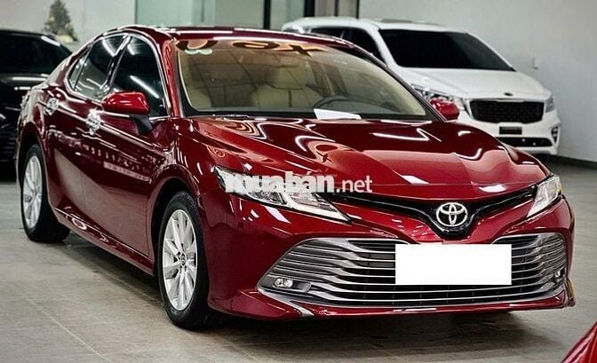 Toyota Camry 2019 2.0G - 20000 km