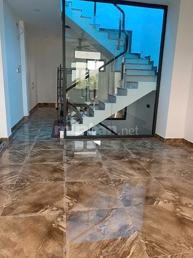 BÁN NHÀ ĐẸP , MẶT TIỀN ĐƯỜNG LỚN 16M, 3 TẦNG DT GẦN 60M (4X14) Q9.