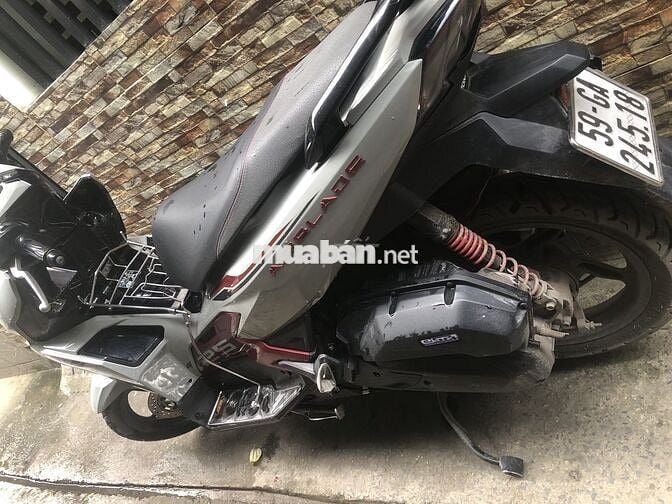 Honda Air Blade 2025 Xám đỏ