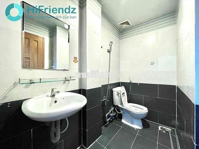 Studio siêu mới full nội thất cửa sổ lớn nằm gần vòng xoay ts cầu NVC