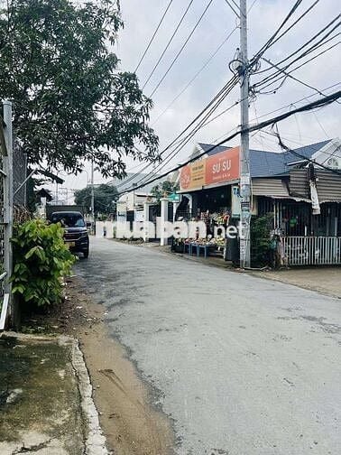 NHÀ VỊ TRÍ TIỆN KINH DOANH 5X23 ĐƯỜNG AN PHÚ TÂY- HƯNG LONG. ÌNH CHÁNH