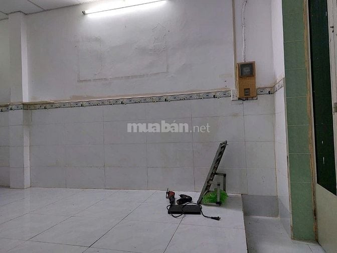 Bán nhà hẻm ba gác 57/28 Dương Văn Cam , 35m2 , hướng Đông, nở hậu