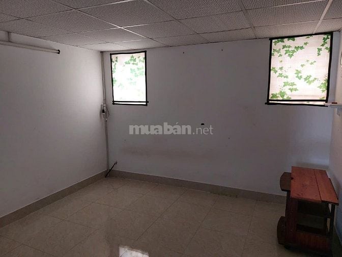 Bán nhà hẻm ba gác 57/28 Dương Văn Cam , 35m2 , hướng Đông, nở hậu