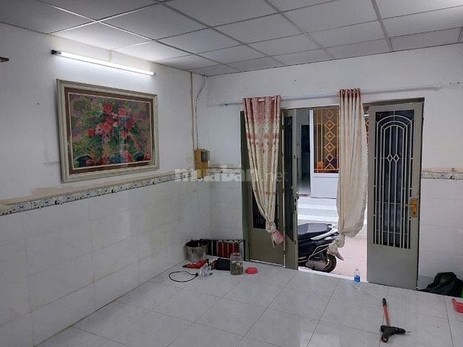Bán nhà hẻm ba gác 57/28 Dương Văn Cam , 35m2 , hướng Đông, nở hậu