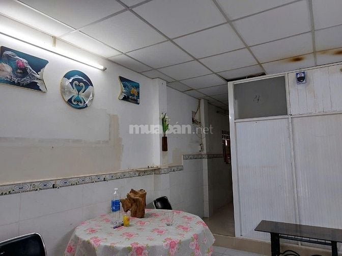 Bán nhà hẻm ba gác 57/28 Dương Văn Cam , 35m2 , hướng Đông, nở hậu