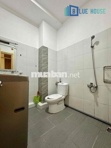 CĂN HỘ CÓ BAN CÔNG MÁY GIẶT RIÊNG NGAY NGÃ TƯ BẢY HIỀN TÂN BÌNH