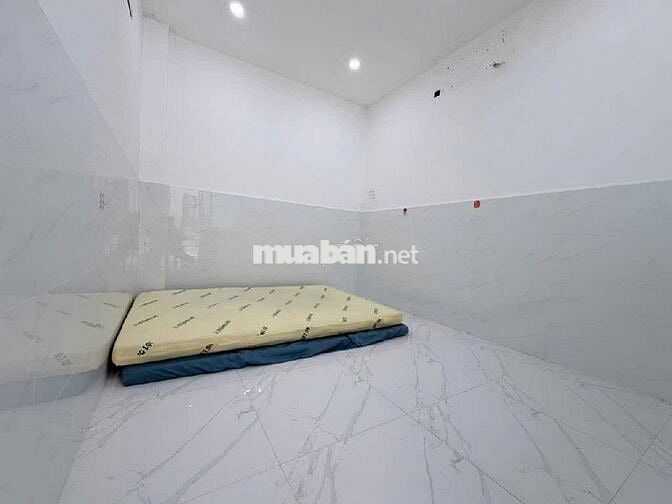 1/ RA MẶT TIỀN ĐÔ ĐỐC LÔC 2 TẦNG , 20M2 (3X7) 2,X TỶ