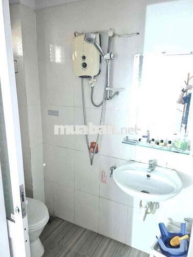 Pass nhà nguyên căn cho thuê, 1 trệt 1 lầu 2wc. đường Lê Lợi, Gò Vấp