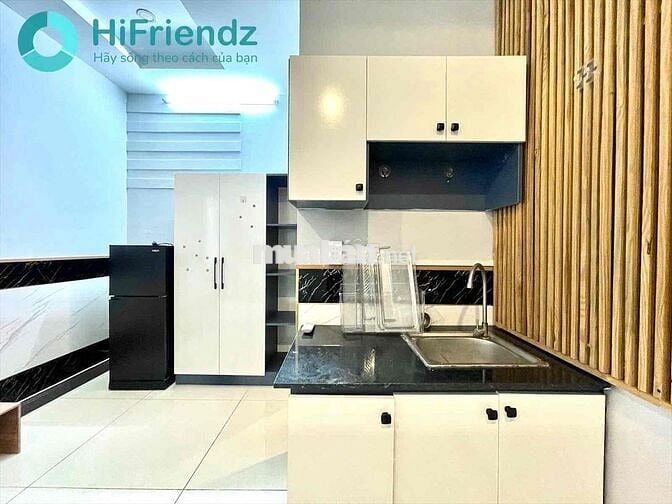 Studio siêu mới full nội thất cửa sổ lớn nằm gần vòng xoay ts cầu NVC