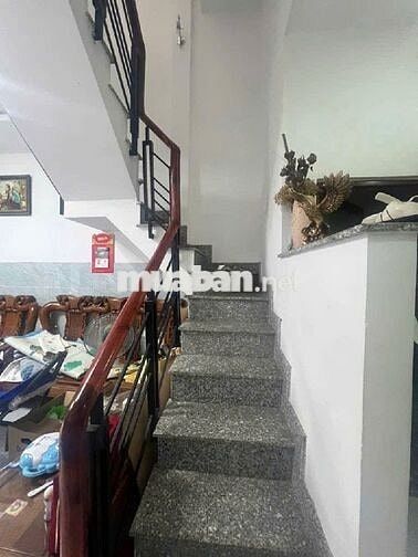 TÂN SƠN NHÌ - 1/ SÁT MẶT TIỀN - 2 TẦNG - 30M2 - NHỈNH 2,XTỶ