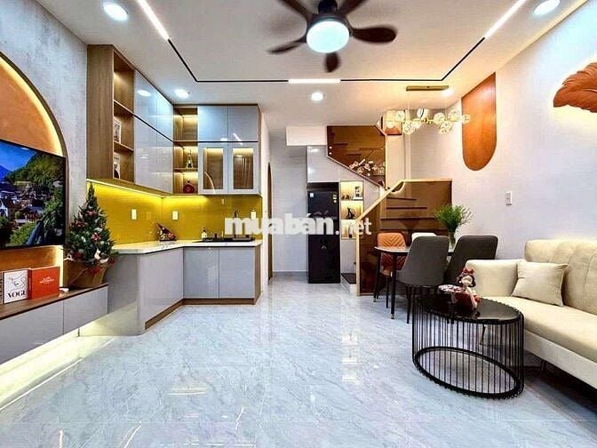 NHÀ VỊ TRÍ TIỆN KINH DOANH 5X23 ĐƯỜNG AN PHÚ TÂY- HƯNG LONG. ÌNH CHÁNH