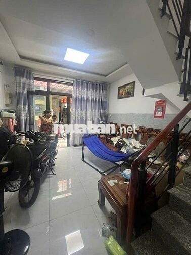 TÂN SƠN NHÌ - 1/ SÁT MẶT TIỀN - 2 TẦNG - 30M2 - NHỈNH 2,XTỶ