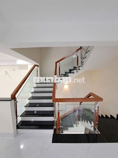 Cho thuê nhà MT 343 Nguyễn Trọng Tuyển,phường 1, quận Tân Bình