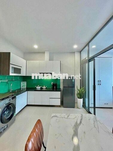 CĂN HỘ DỊCH VỤ 1 PHÒNG NGỦ TÁCH BẾP - BAN CÔNG GẦN EMART PHAN HUY ÍCH