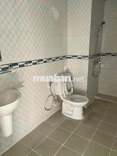 Cần Bán Chung Cư 1050 Đ. phan chu trinh p12 Bình thạnh