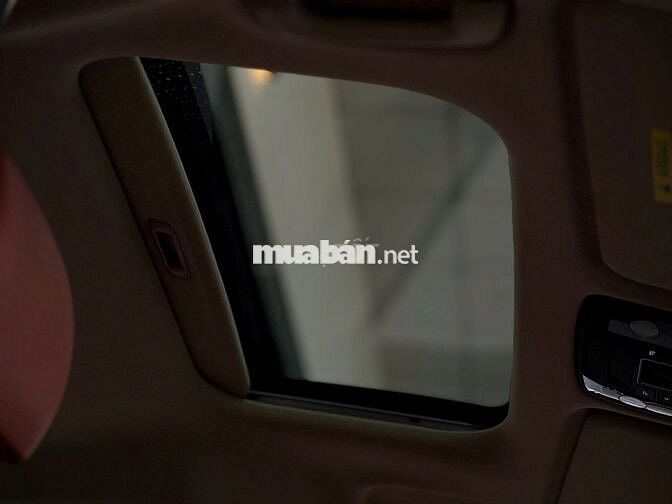 Kia Carnival Signature 2022- 20000 km