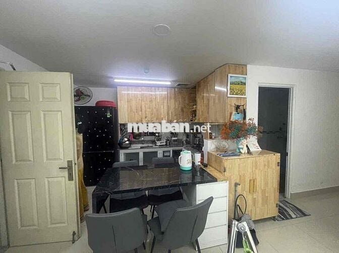 Cần Bán Chung Cư 1050 Đ. phan chu trinh p12 Bình thạnh